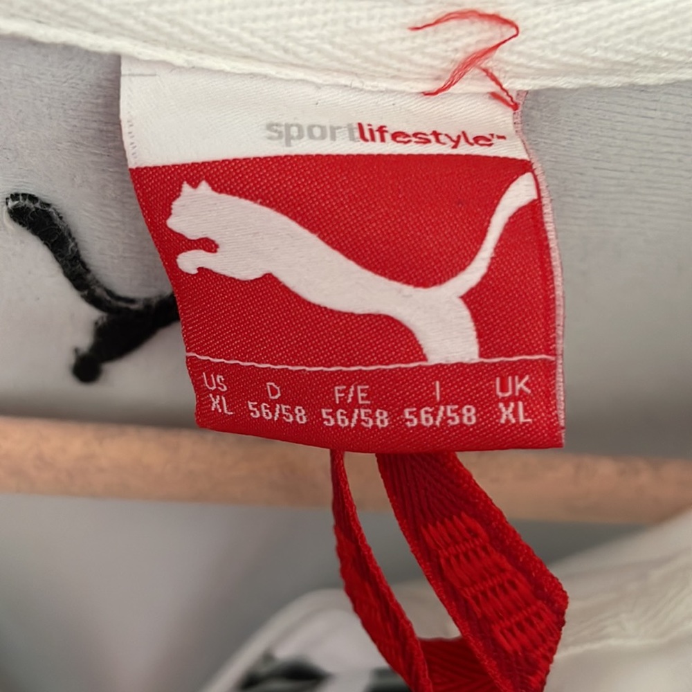 Puma jacket - Picture 3 of 4
